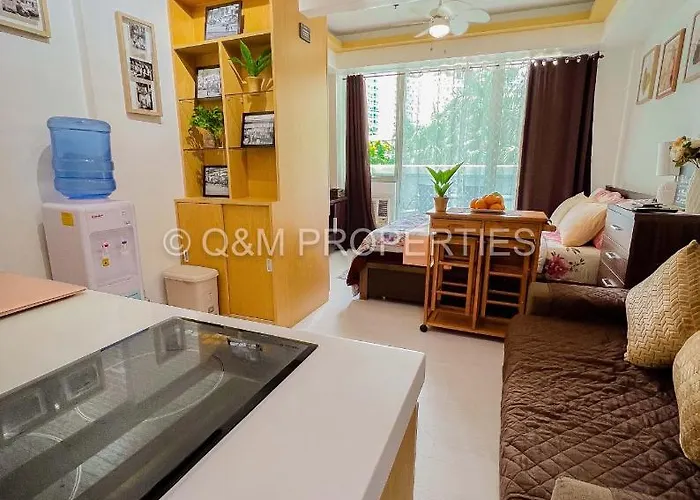 Q&m Properties _ Azure Apartahotel