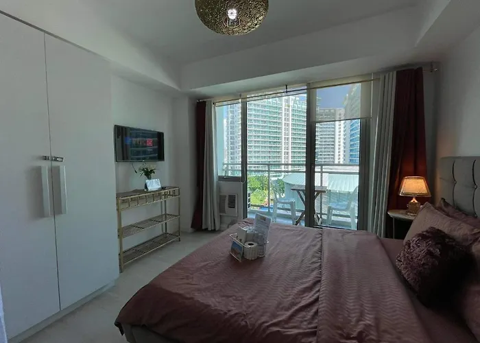 Q&m Properties _ Azure *