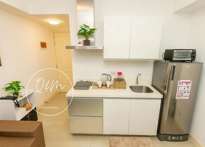 Q&m Properties _ Azure Apartahotel